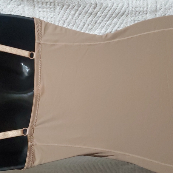 Woman sexy dress ( fit small,,not much starches) - Picture 6 of 10